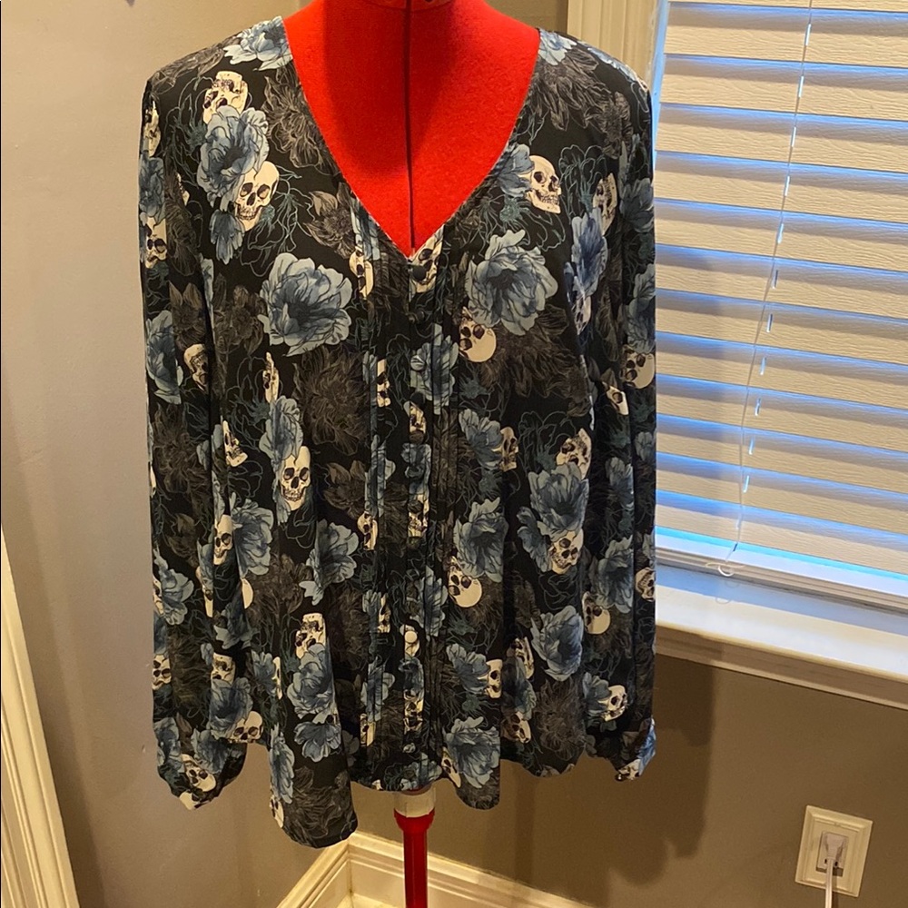 Torrid Black and Blue Floral Skull Blouse